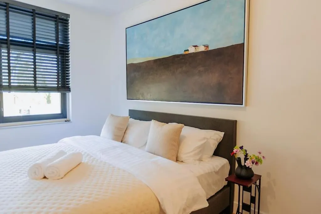 Brand New Bright & Luxurious Villa In Amsterdam!