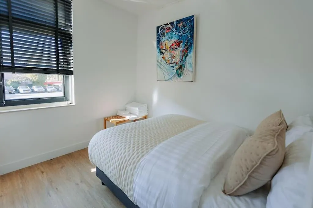Brand New Bright & Luxurious Villa In Amsterdam!