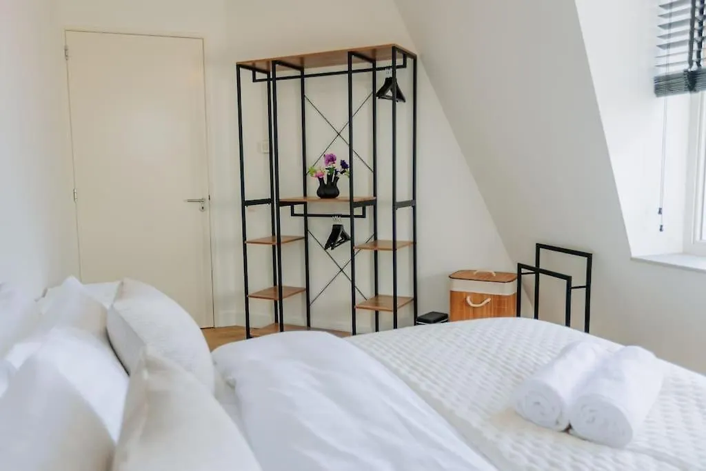 Brand New Bright & Luxurious Villa In Amsterdam! 0*, Amsterdam Netherlands